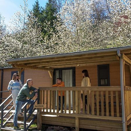 Camping Resort La Trapera Pradoluengo Екстериор снимка