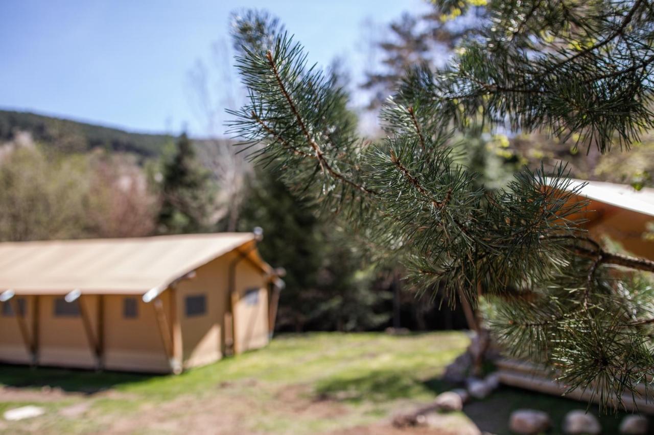 Camping Resort La Trapera Pradoluengo Екстериор снимка